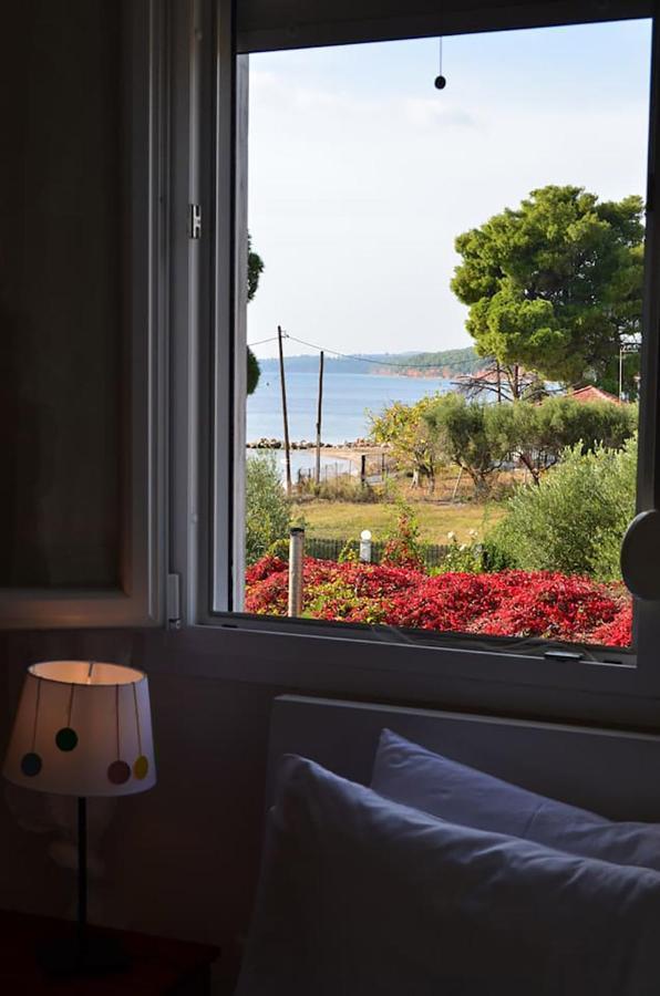 Lemon Beach Front Apartment, Nikiti מראה חיצוני תמונה