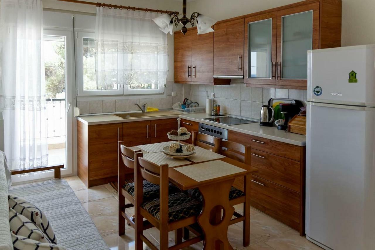 Lemon Beach Front Apartment, Nikiti מראה חיצוני תמונה